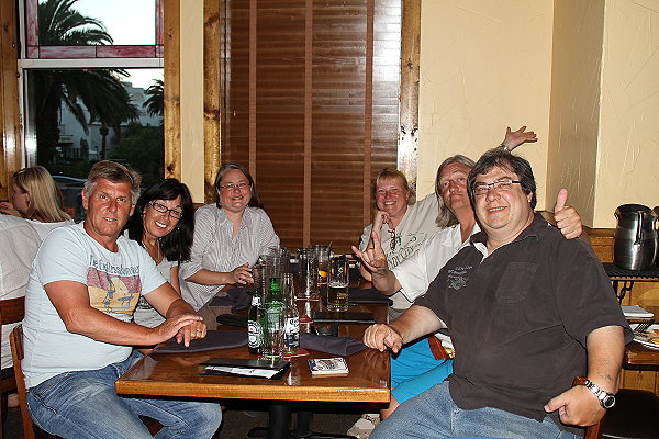 Fritz & Monika Zehrer, Tin@, Uli, Lal@ & Stefan im Outback Las Vegas am 7.6.2012.
