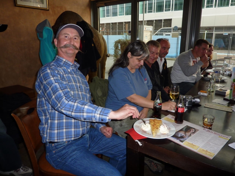 Otto, Bille, Mike, K@lle, Waldi, Mareike