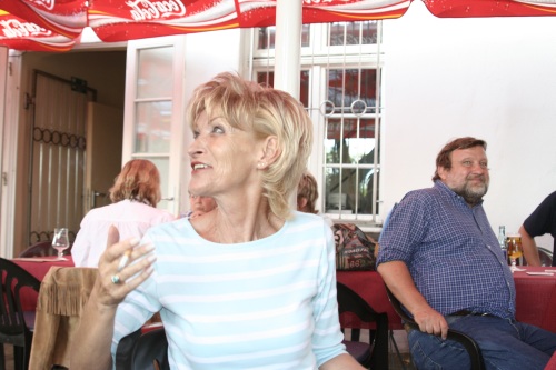 Ingrid war nicht das letzte Mal bei einem Treffen .....