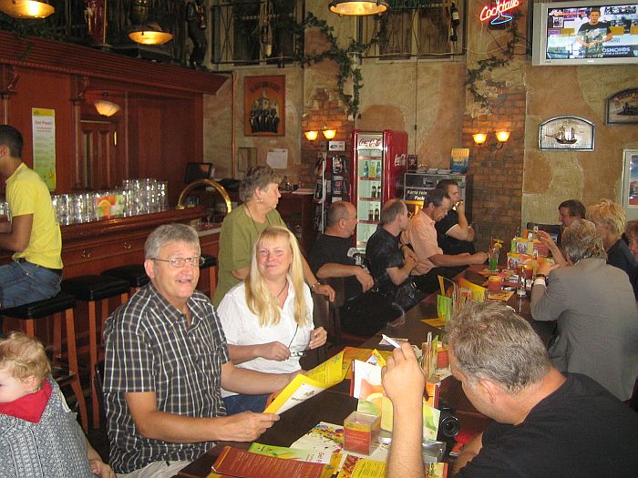 Lal@, Uli, Rita, Kalle, Volker, Hans, Andree, Ulrich, Ingrid, Rita, Carsten Lal@, Uli, Rita, Kalle, Volker, Hans, Andree, Ulrich, Ingrid, Rita, Carsten