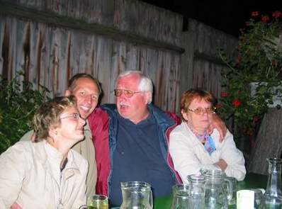 Nach ein paar Stunden des Weingenusses